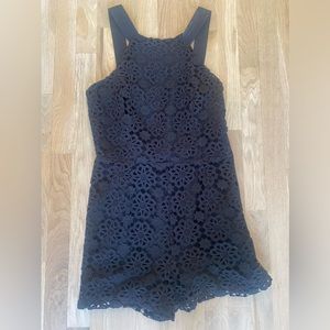 Black Adelyn Rae crocheted romper sz M